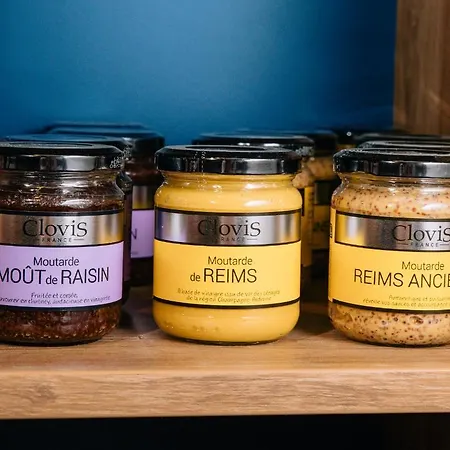 Akena Reims 3* Bezannes